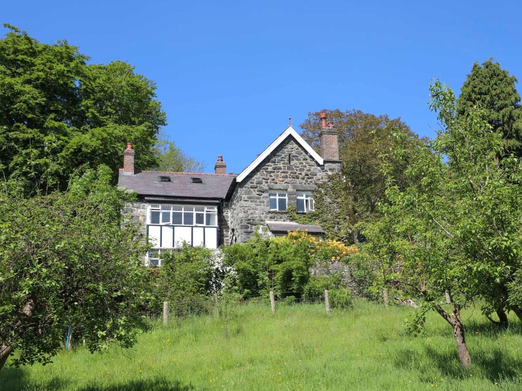 Ty'N Y Cae Villa Llanbedr-y-cennin Eksteriør billede